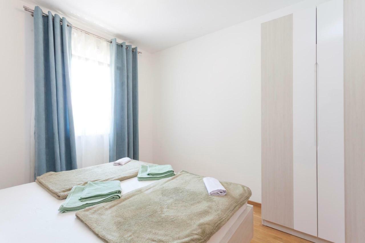 Apartments Dora ماكارسكا المظهر الخارجي الصورة