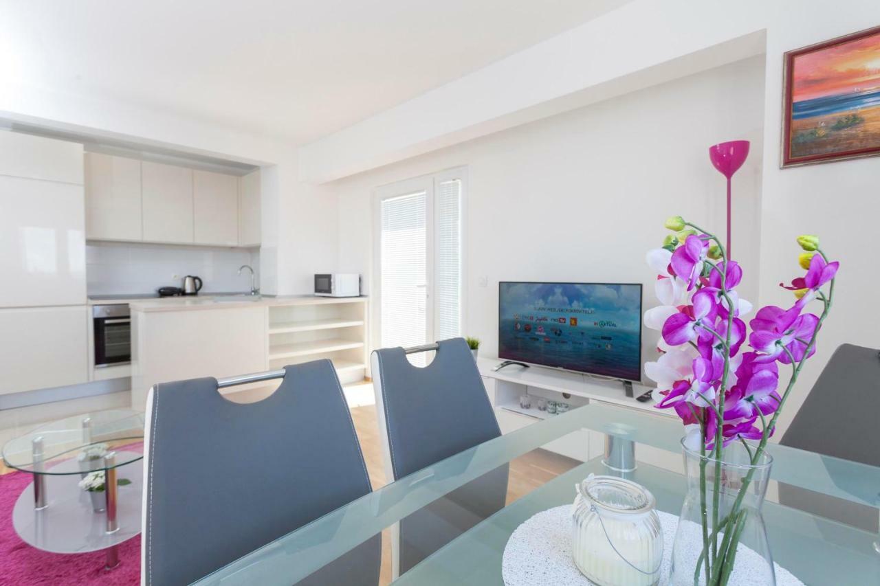 Apartments Dora ماكارسكا المظهر الخارجي الصورة